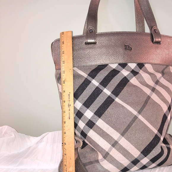 BURBERRY Stowell Roll-Up Tote - Picture 12 of 12